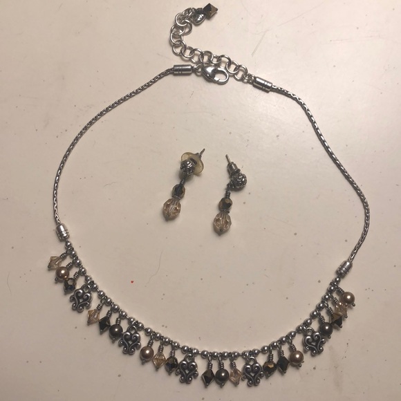 Brighton Necklace & matching earrings - Picture 4 of 6